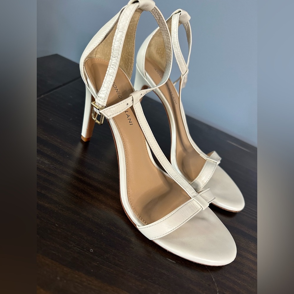 Antonio Melanie heels